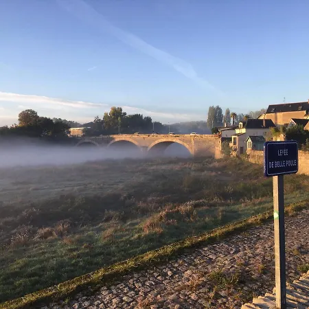 فندق مبيت وإفطار D'hotes Sur Le Chemin De La Loire A Velo