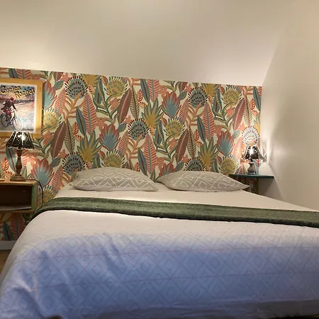 فندق مبيت وإفطار D'hotes Sur Le Chemin De La Loire A Velo Les Ponts-de-Cé