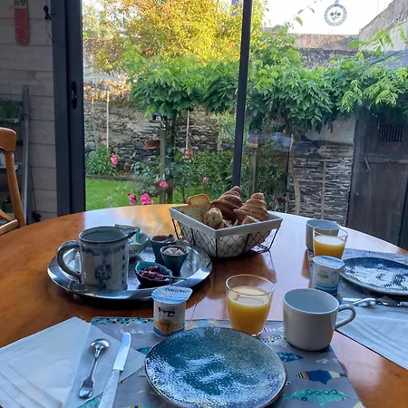 فندق مبيت وإفطار D'hotes Sur Le Chemin De La Loire A Velo 3*