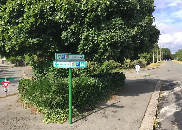 D'hôtes Sur Le Chemin De La Loire à Vélo 3*